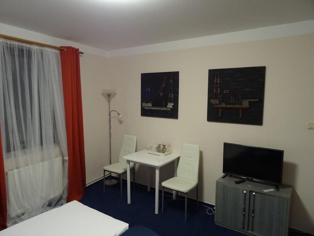 Penzion Eden Turnov Habitación foto